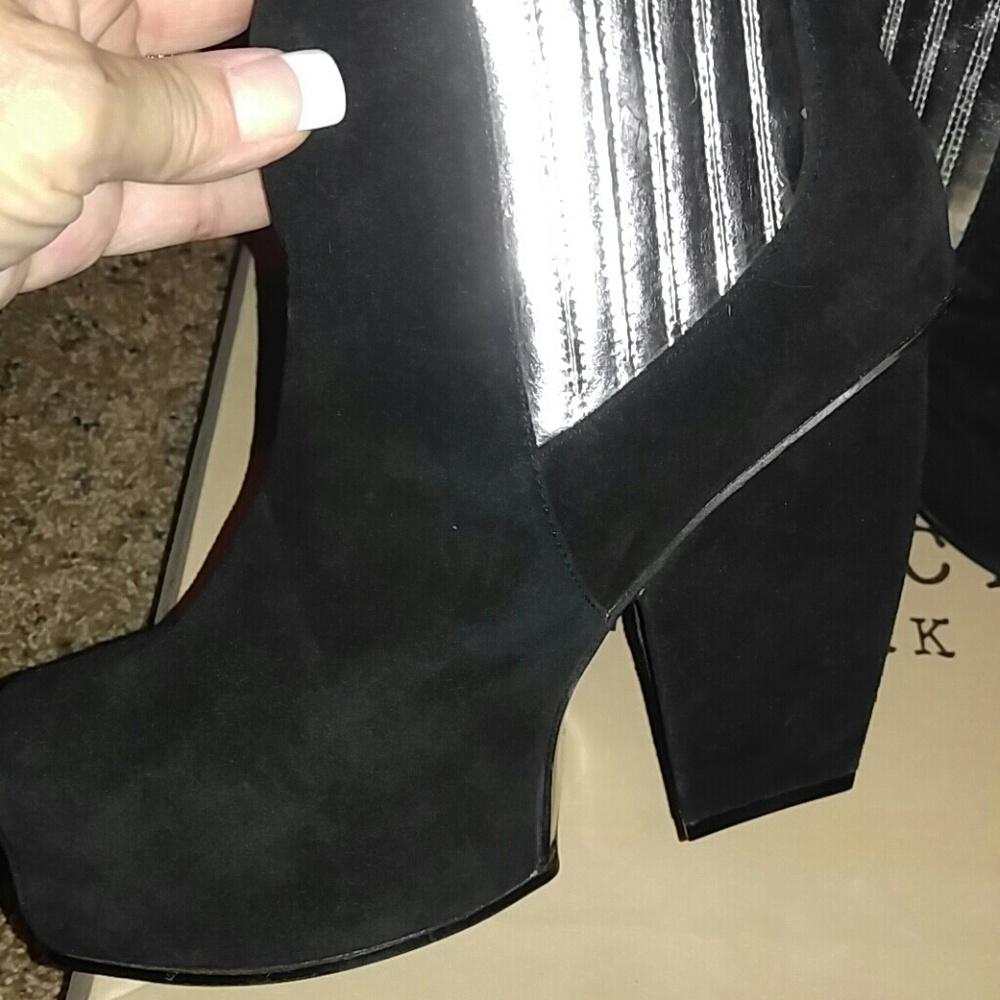 Messeca New York Funky Boots (NWOT) - Picture 5 of 9